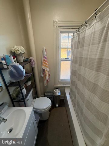 355 MCKNIGHT ST, Reading, PA 19601