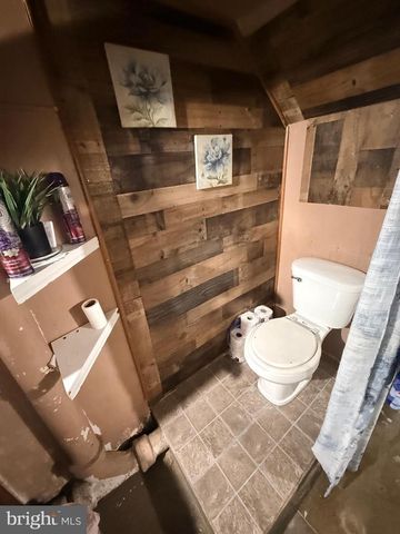 355 MCKNIGHT ST, Reading, PA 19601