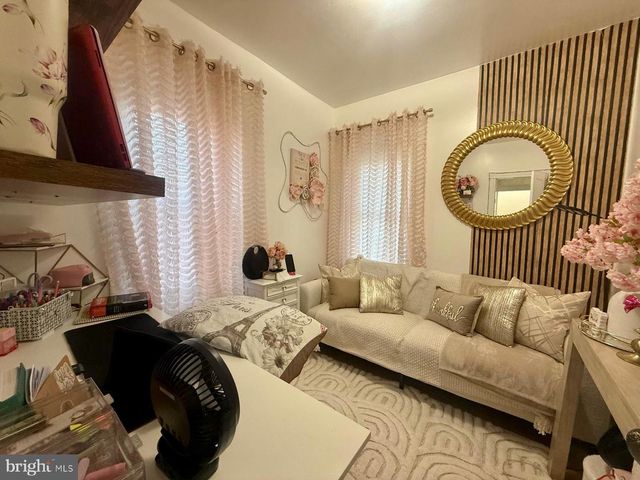 355 MCKNIGHT ST, Reading, PA 19601