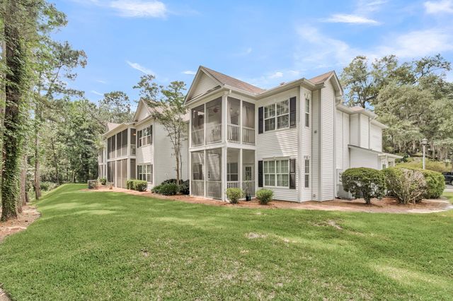 204 Golfview Lane, Summerville, SC 29485