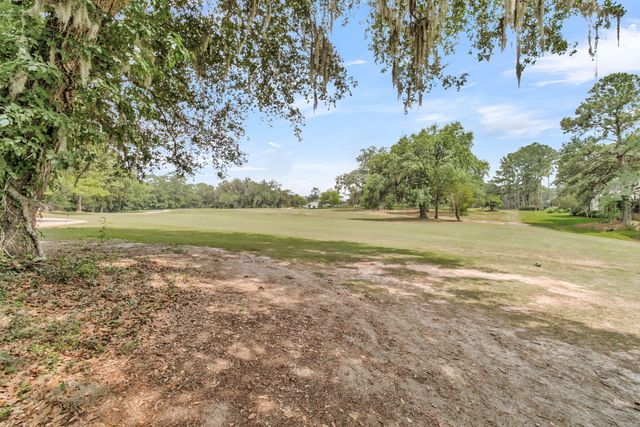 204 Golfview Lane, Summerville, SC 29485