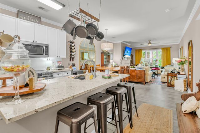 204 Golfview Lane, Summerville, SC 29485