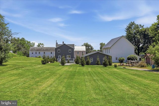 7271 LINCOLN WAY W, Saint Thomas, PA 17252