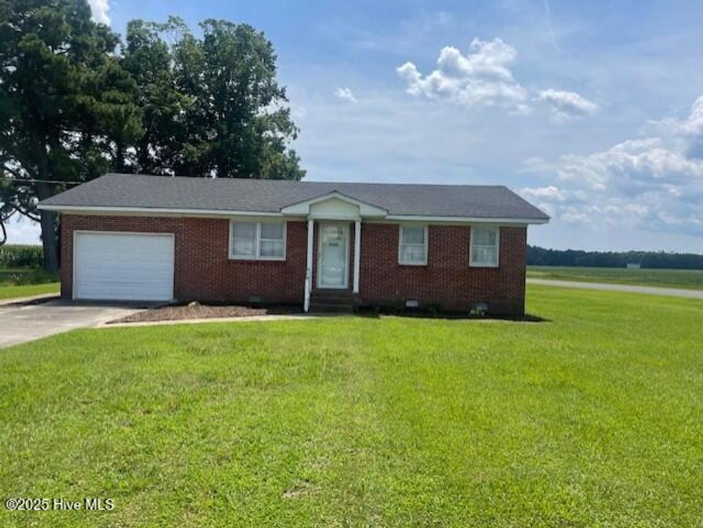 203 Herman Arnold Road, Camden, NC 27921