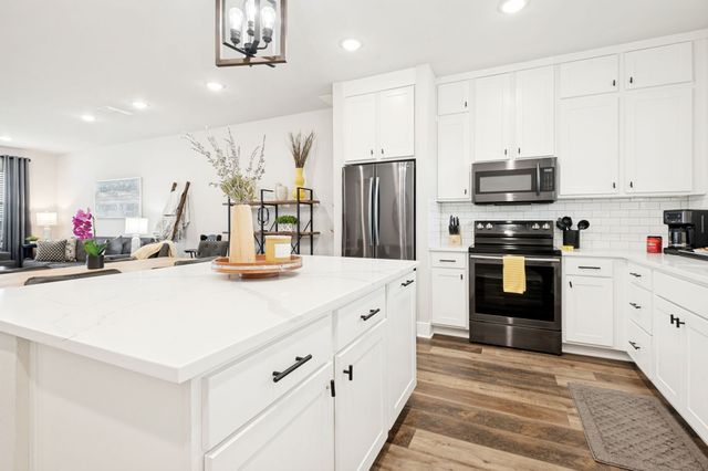 3412 Scenic Point Road 102, Graford, TX 76449