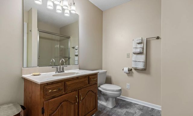 2227 Bay Pointe Drive, Hixson, TN 37343