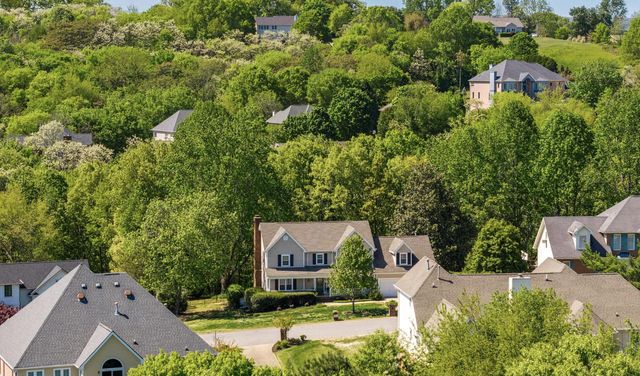 2227 Bay Pointe Drive, Hixson, TN 37343