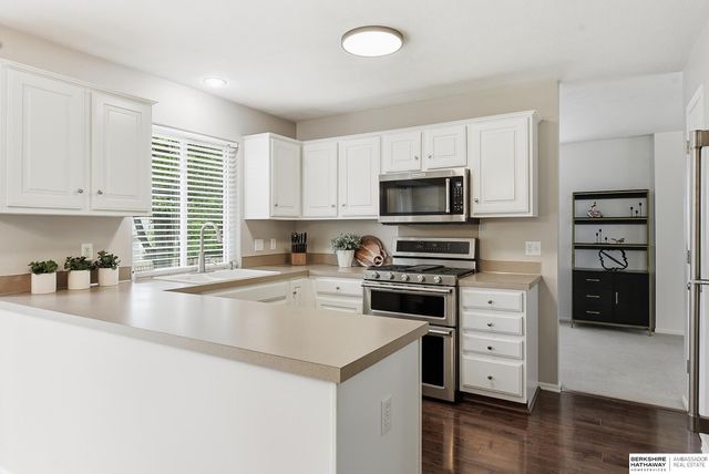 14464 Fowler Avenue, Omaha, NE 68116