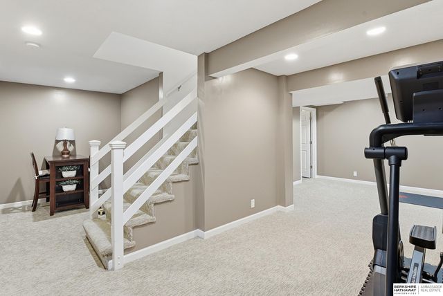 14464 Fowler Avenue, Omaha, NE 68116