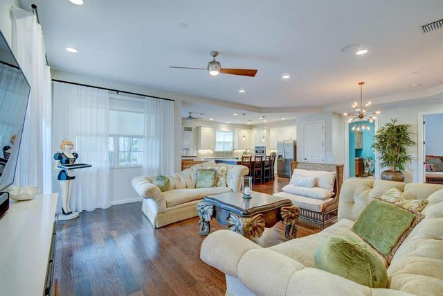 218 Tresana Boulevard 36, Jupiter, FL 33478