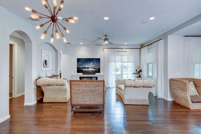 218 Tresana Boulevard 36, Jupiter, FL 33478