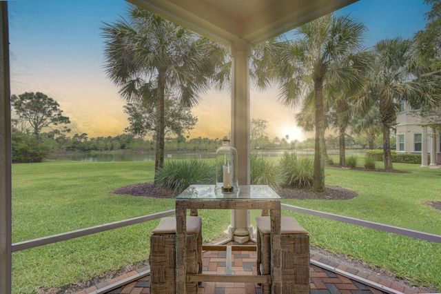 218 Tresana Boulevard 36, Jupiter, FL 33478