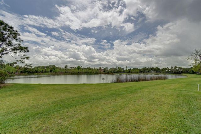 218 Tresana Boulevard 36, Jupiter, FL 33478