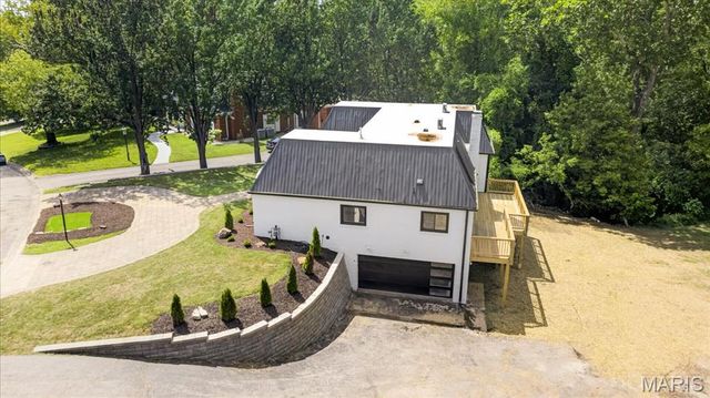 111 Lamoine Lane, Belleville, IL 62223