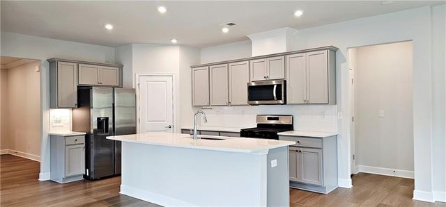 621 Pineberry Court, Grayson, GA 30017