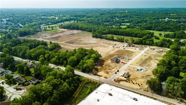 45 Ed Knoll Bend, Springboro, OH 45066