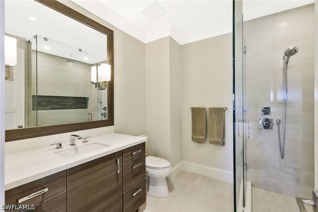 311 Neapolitan WAY, Naples, FL 34103