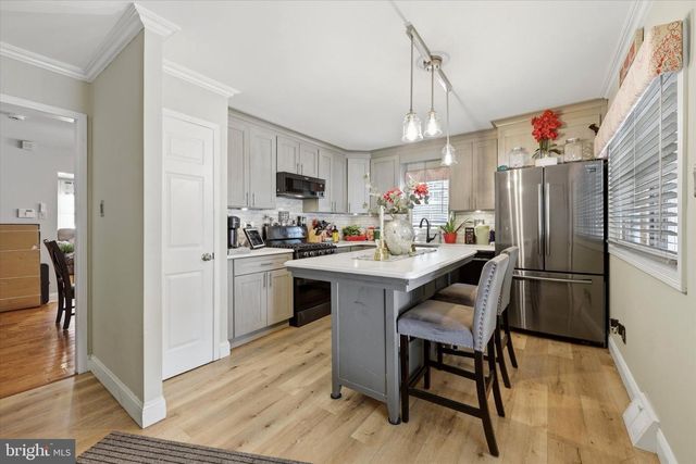 340 LINCOLN AVE, Bristol, PA 19007