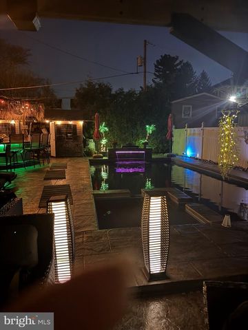 340 LINCOLN AVE, Bristol, PA 19007