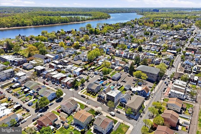 340 LINCOLN AVE, Bristol, PA 19007