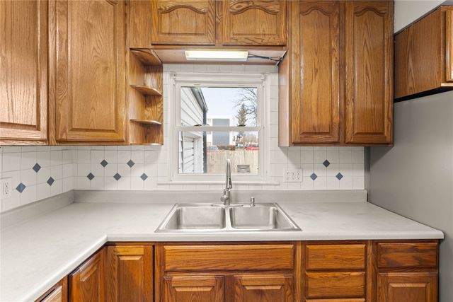 3640 57th Street, Des Moines, IA 50310