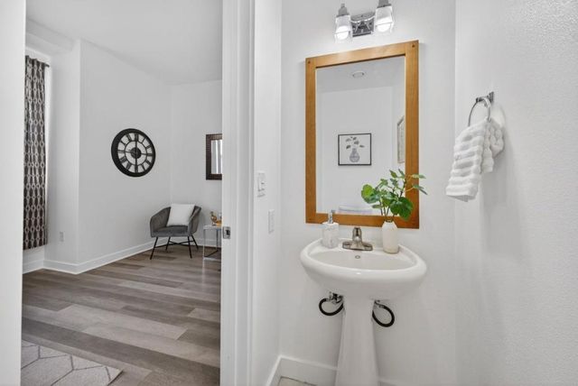 213 Cahill Park Drive, San Jose, CA 95126