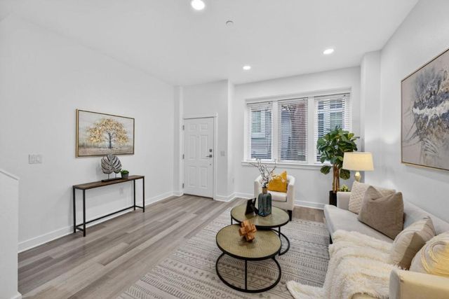 213 Cahill Park Drive, San Jose, CA 95126