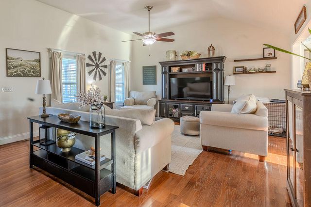 345 Eagle Drive, Morehead, KY 40351