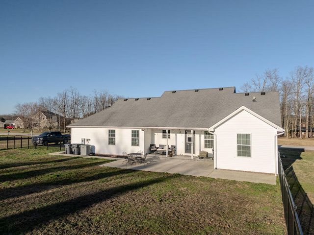 345 Eagle Drive, Morehead, KY 40351