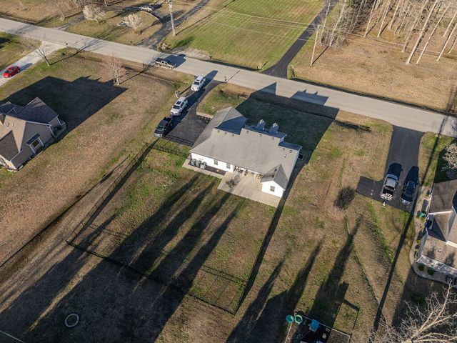 345 Eagle Drive, Morehead, KY 40351