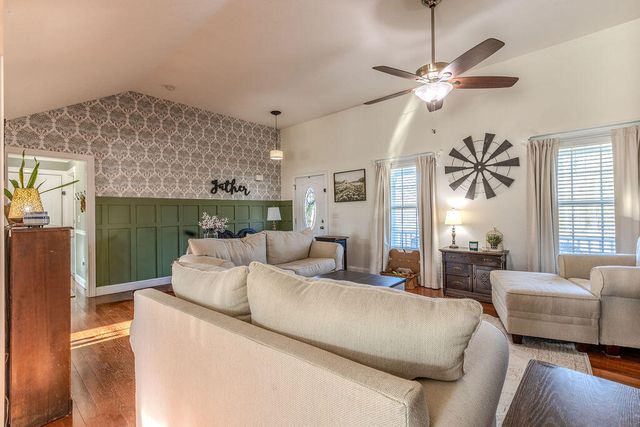 345 Eagle Drive, Morehead, KY 40351