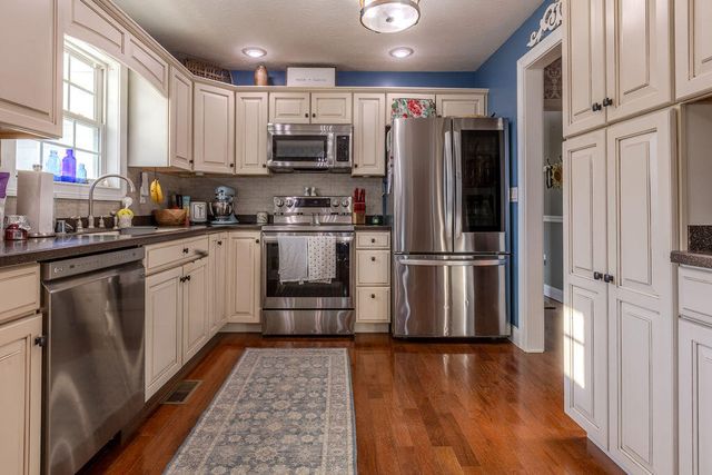 345 Eagle Drive, Morehead, KY 40351