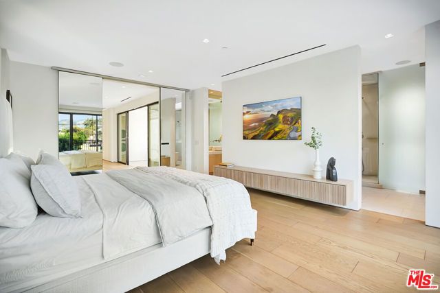 6687 Colgate Avenue, Los Angeles, CA 90048