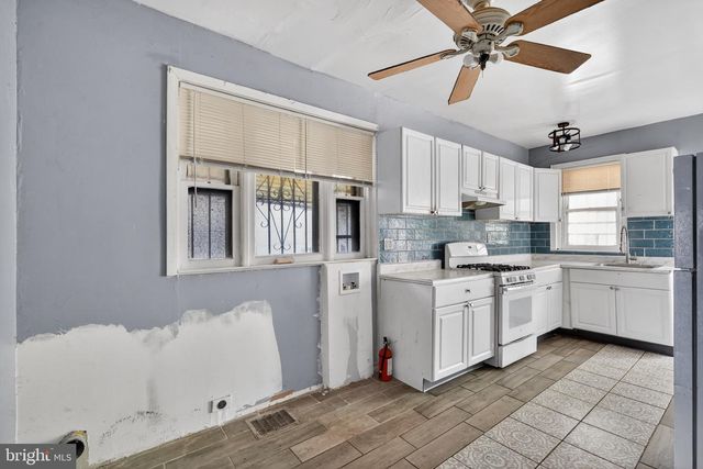 1177 SHERIDAN ST, Camden, NJ 08104