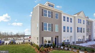 566 SWAMP CREEK RD, Bechtelsville, PA 19505