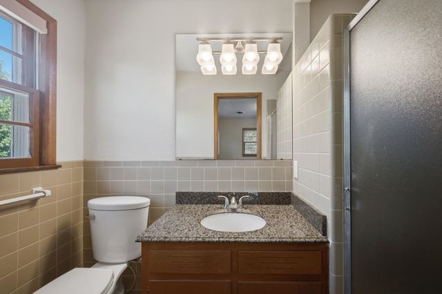 1305 N Gretchen, Wichita, KS 67206