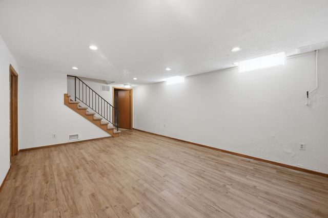 1305 N Gretchen, Wichita, KS 67206