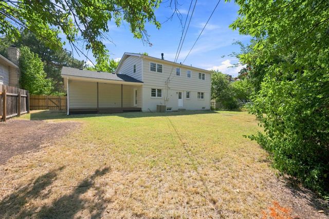 1305 N Gretchen, Wichita, KS 67206