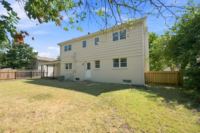 1305 N Gretchen, Wichita, KS 67206