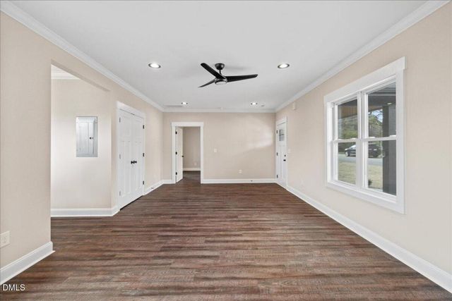 402 Poplar Street, Graham, NC 27253