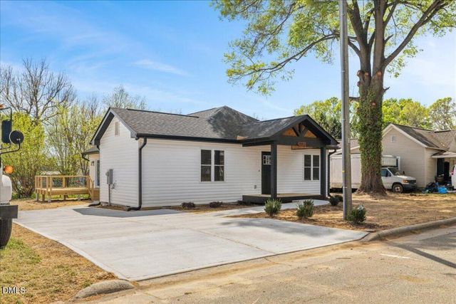 402 Poplar Street, Graham, NC 27253