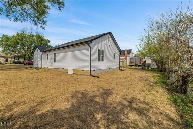402 Poplar Street, Graham, NC 27253