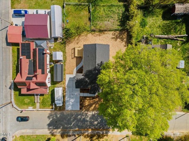 402 Poplar Street, Graham, NC 27253