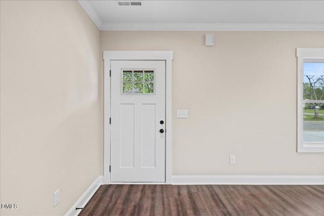 402 Poplar Street, Graham, NC 27253
