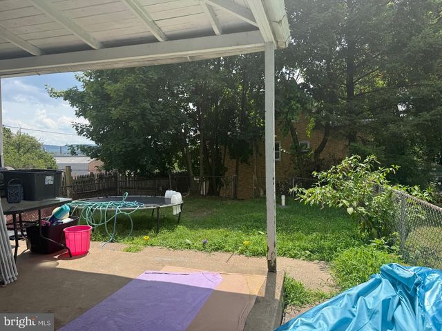 406 N 3RD ST, Steelton, PA 17113