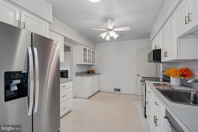 3113 BIRCH ST NW, Washington, DC 20015