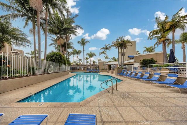 3361 Tempe, Huntington Beach, CA 92649