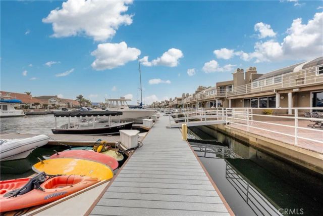 3361 Tempe, Huntington Beach, CA 92649