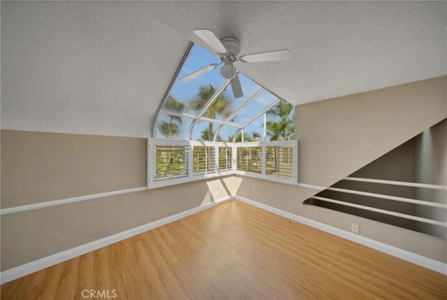 3361 Tempe, Huntington Beach, CA 92649