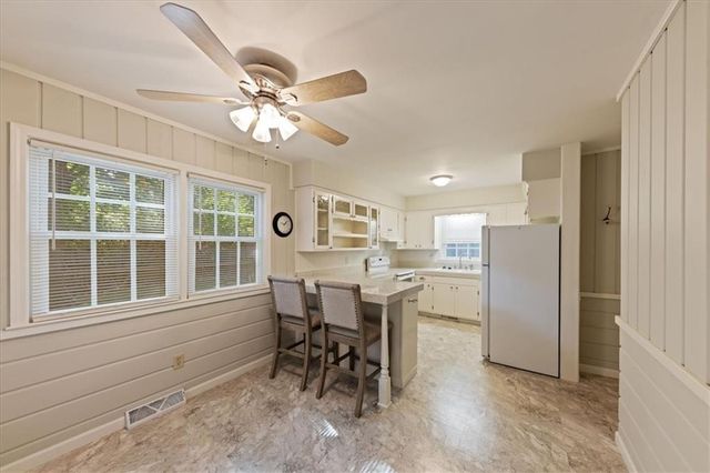 5433 Foster Street, Overland Park, KS 66202